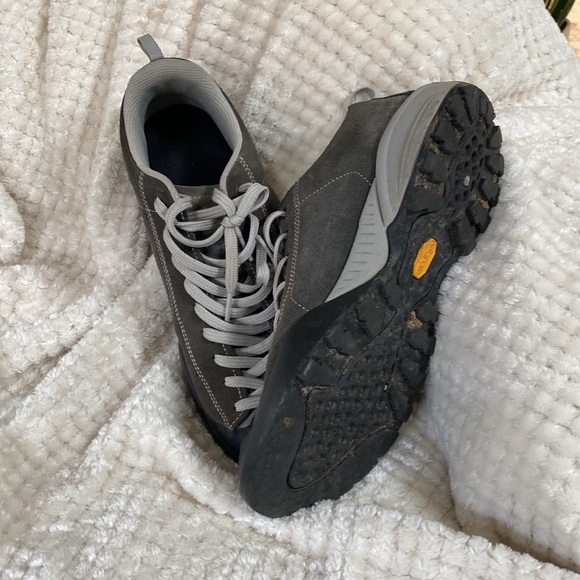 Scarpa Mojito. Men’s 10 - Picture 4 of 7